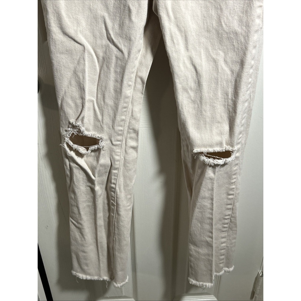 VIP Skinny Pink Distressed Jeans Juniors 3/4 Low Rise - Picture 3 of 7